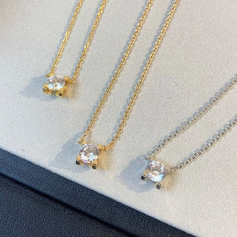 

Classic 925 Sterling Silver Oxhorn Single Diamond Pendant Women's Necklace Simple Light Luxury Fashion Brand Exquisite Jewelry