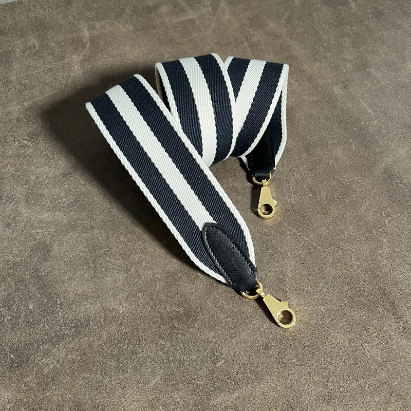 2023   Ʈ , Ұ , ̹  Ʈ 鿡 , 5cm ʺ