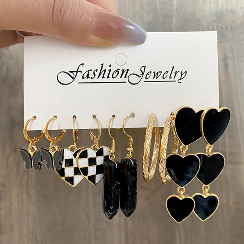 Fashion Black Heart Butterfly Earring Set For Women Y2K Checkerboard Resin Multi-layered Yinyang Heart Dangle Metal Jewelry