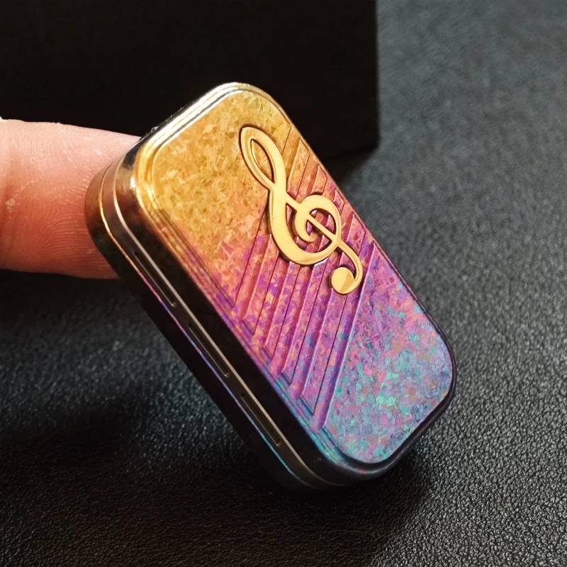 猫神音叉氷結晶チタン合金 EDC 三層磁気フィジェットプッシュカード