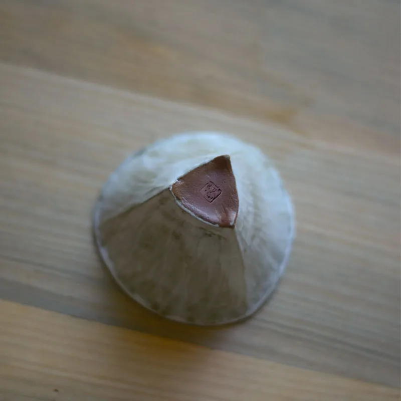 130ML Japanese Style Coarse Pottery Tea Tureen Creative Triangle Ceramic Gaiwan Boutique Small Tea Maker Bowl Kung Fu Teaware