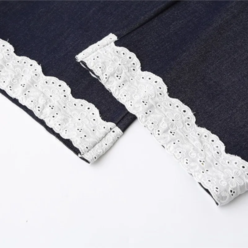 New Autumn Style Of Lace Hem Lyocell Denim Straight Leg Pants Casual Fashion Plus Size Women's Jeans 8591