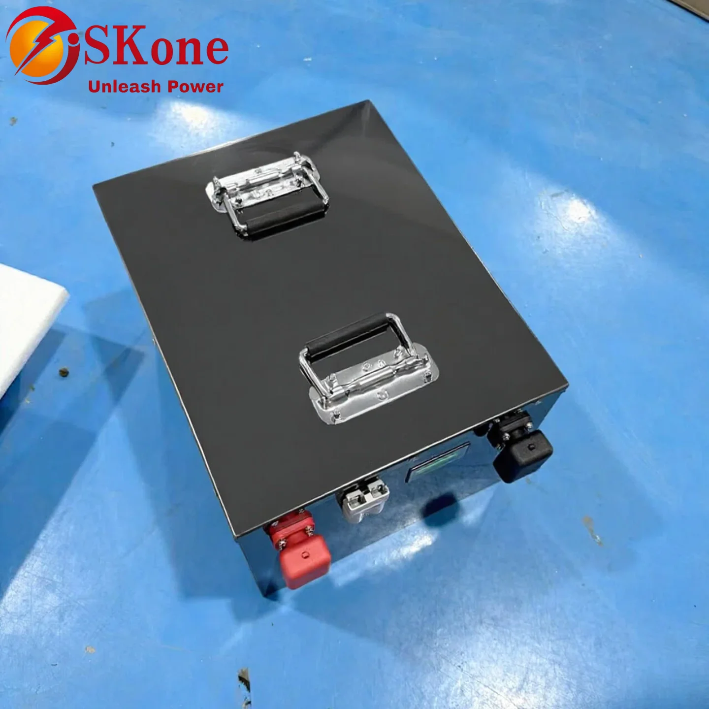 12V LiFePO4 Rechargeable Battery for Solar Backup and Portable Power Use