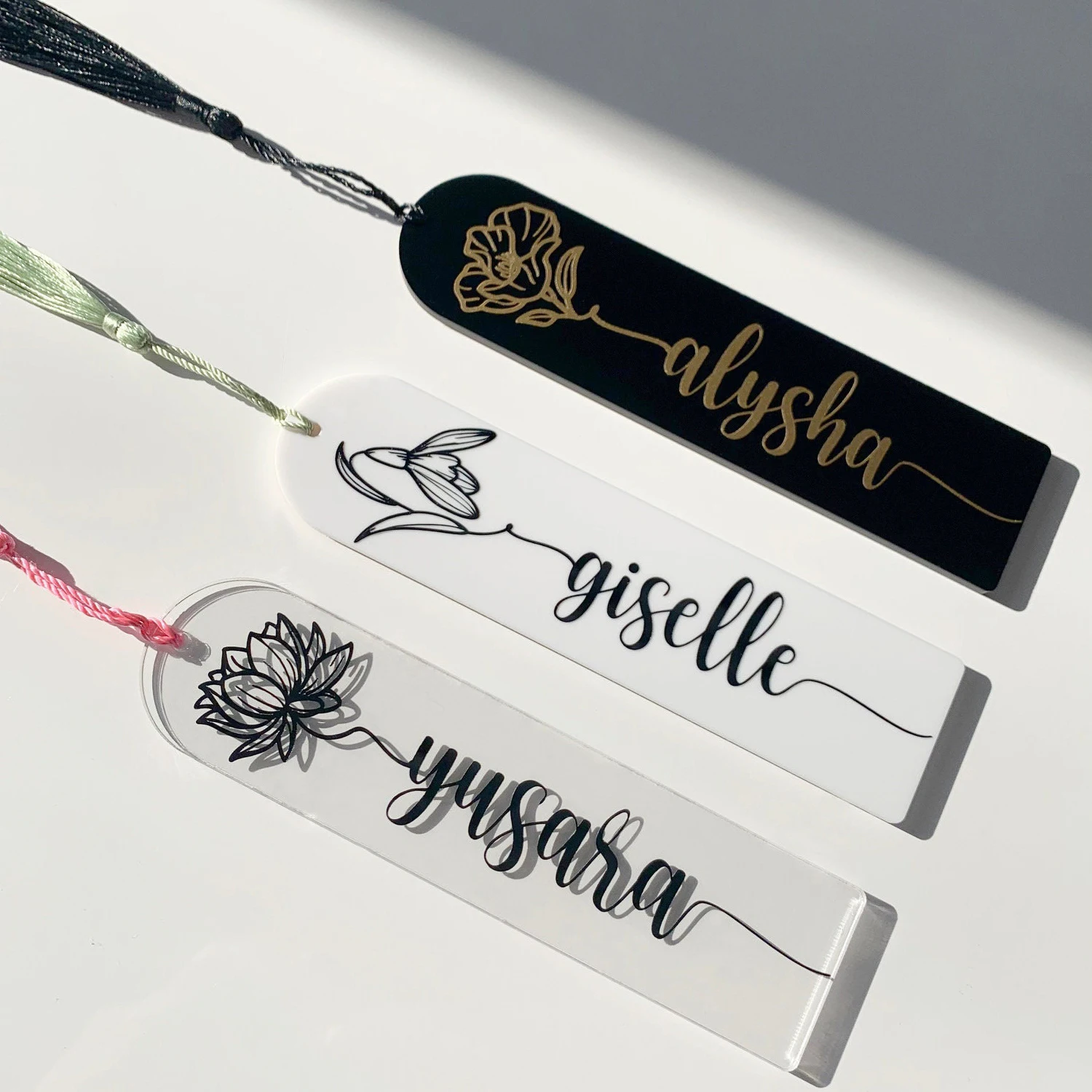 Blank White/Black Acrylic Wedding Place Card with Tassel Bookmark Name Sign Reserve Seating Tag Gift Tag Luggage Tag Name Tag