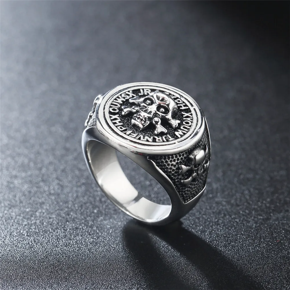 Megin D Stainless Steel Titanium Retro Skull Antique Hip Hop Punk Rings for Men Women Couple Friends Gift Fashion Jewelry Bague