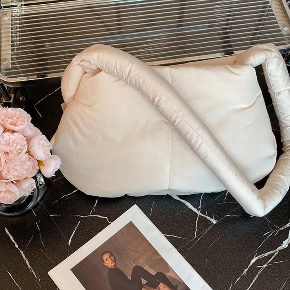 Winter Cotton Padded Shoulder Bag Casual Quilted Crossbody Bags for Women Designer Space Down Bags Puffy Purses and Handbags New