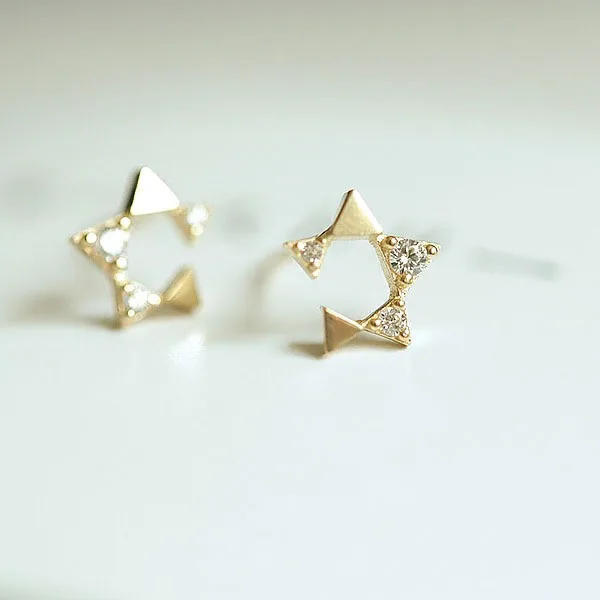 925 Sterling Silver Japanese Micro Inlaid Crystal Four-Pointed Star Plating 14k Gold Earrings Women Small Cute Banquet Jewelry 7