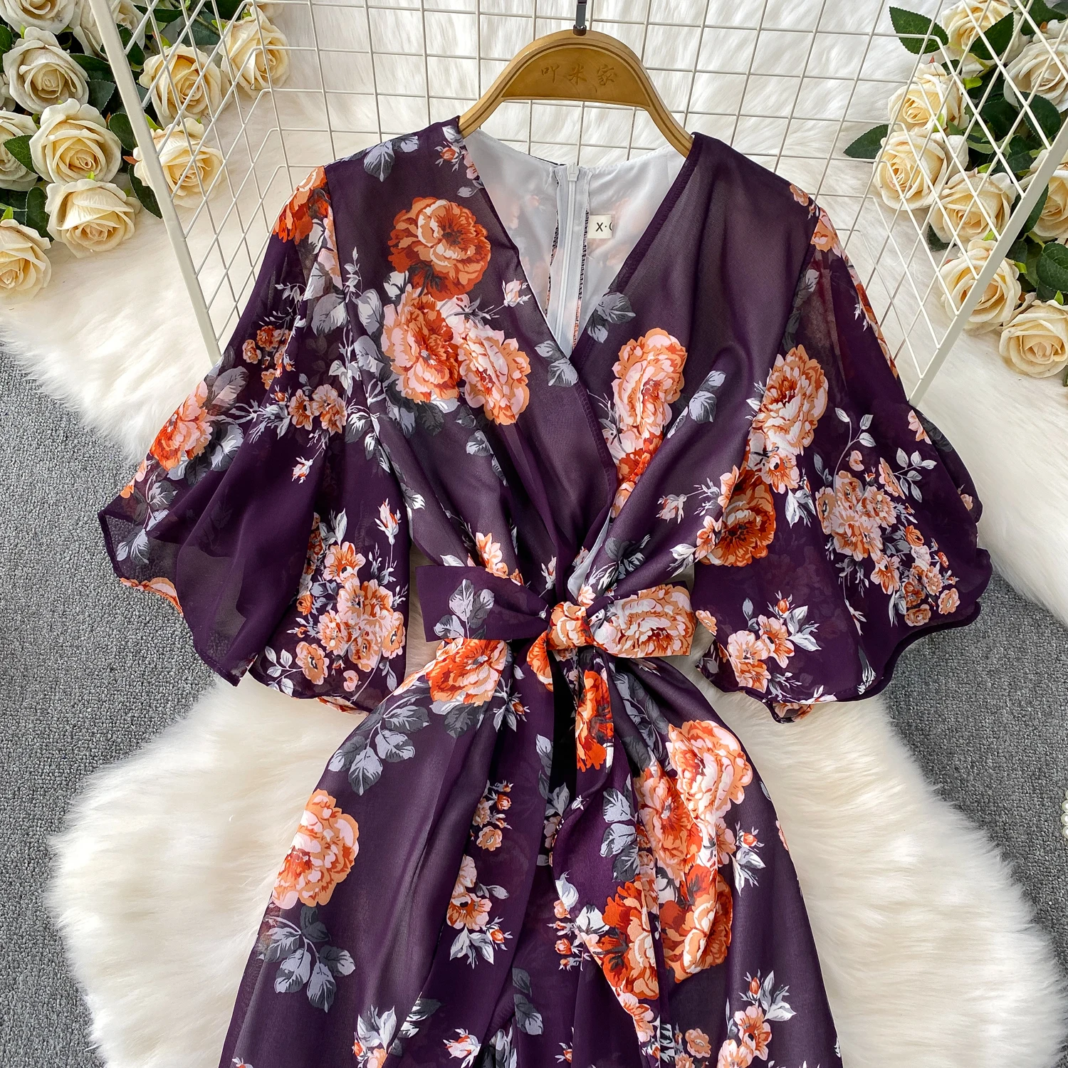 Summer Women Red/White/Yellow Floral Printed Irregular Ruffle Long Dress Vintage V-Neck Puff Sleeve Elegant Dress With Belt New