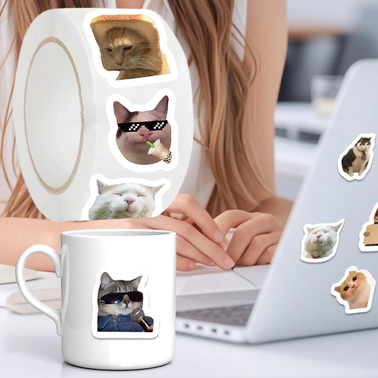 500pcs/Roll Cat Meme Stickers Cute Waterproof Sticker Roll Cat Stickers Cute animal stickers Decals Gift Decoration Sticker