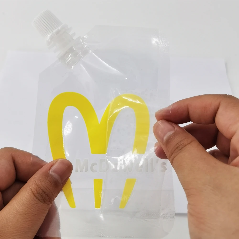 90x50mm 100pcs 맞춤형 브랜드 로고 UV 색상 3D 광택 데칼 전송 라벨 Pegatinas 투명 필름 없음 방수 셀프 접착