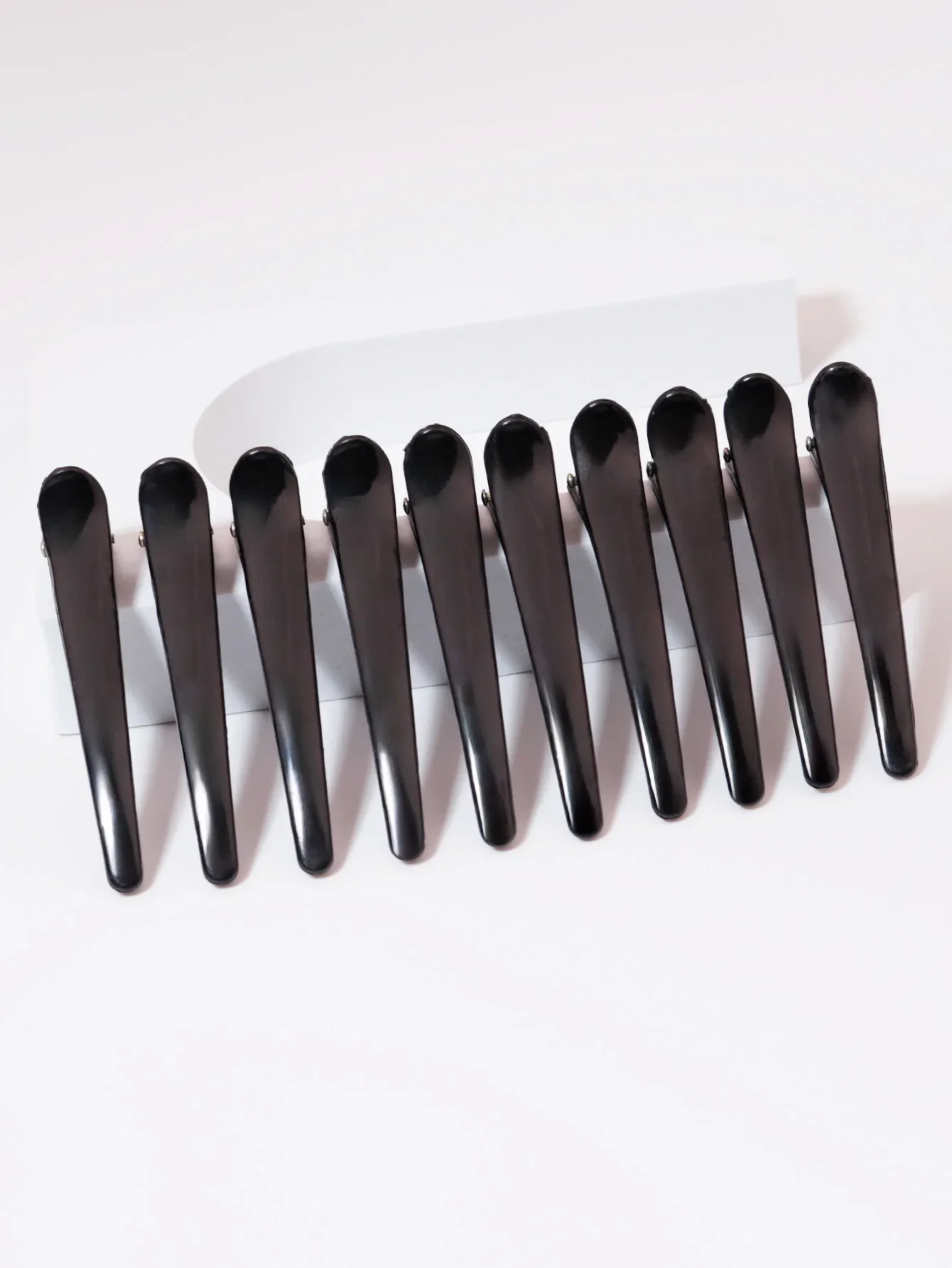 ducktooth plastic 10pcs clip, suitable for female styling, anti slip hair clip for thick and sparse hair