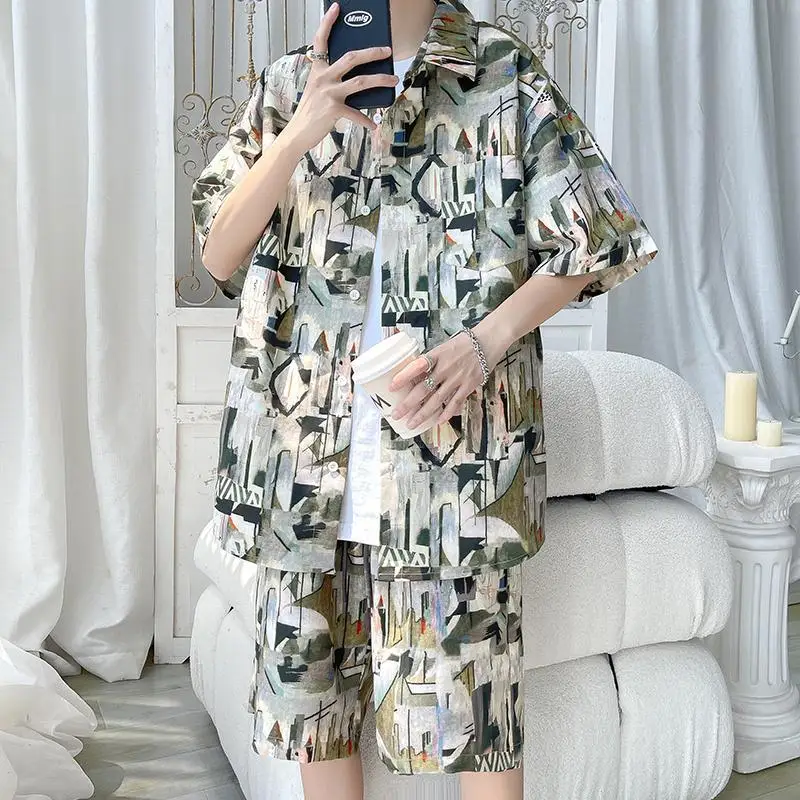 2024 Elegant Fashion Harajuku Slim Fit Ropa Hombre Loose Casual Sport All Match Shorts Button Middle Sleeve Blusa Two Piece Set