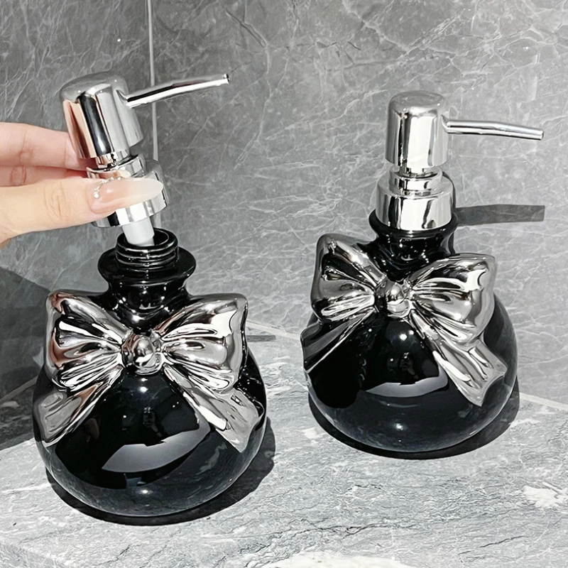 1pc Ceramic Bow Lotion Bottle Hand Sanitizer Press Bottle Body Wash, Hair Conditioner Bottled Separately Bathroom Accessories