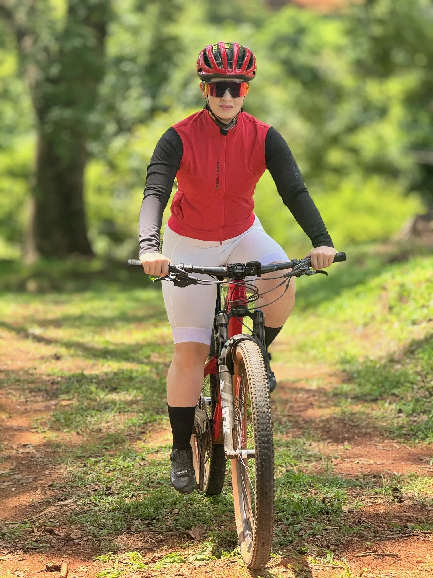 YKYWBIKE Fahrradjacke Damen 
 Winddichte wasserdichte Fahrrad-Windjacke, wasserdichte Rennrad-Trikot-Fahrradbekleidung – Detail 2