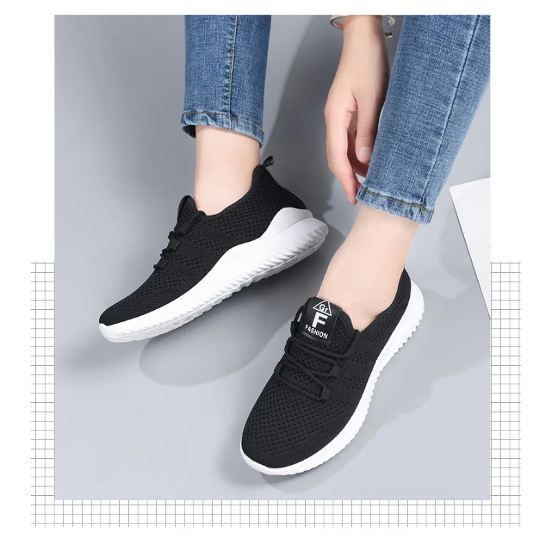 Women's casual sneakers Summer Comfortable Breathable Flat Fashion Women Walking Soft Versatile Lace-Up Running