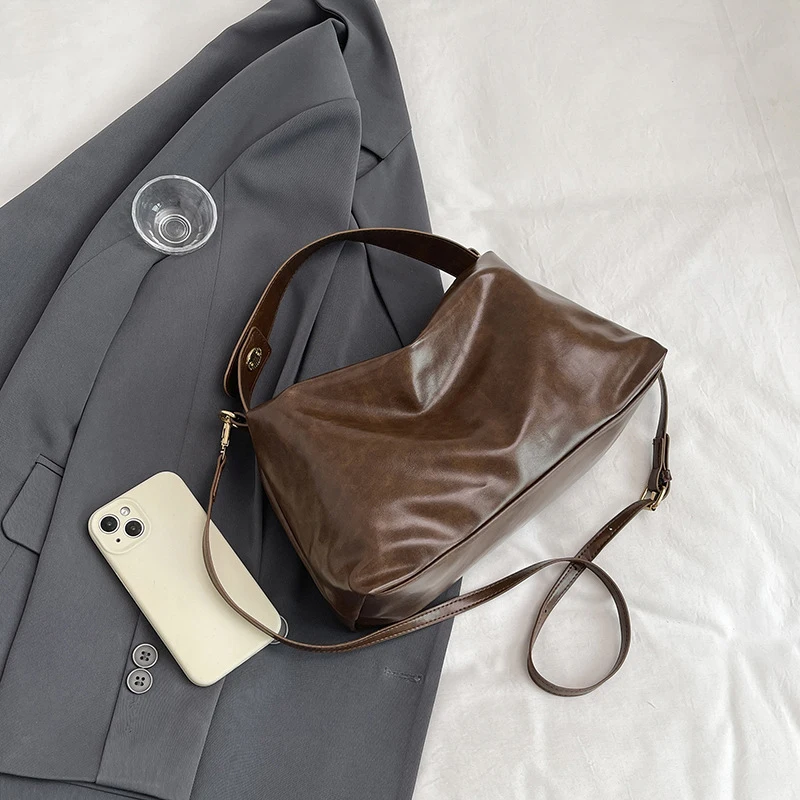 Trendy Design Crossbody Handbag Elegant Leather Classic Hobo Messenger Bag For Women  Fashion Large Capacity Shoulder Totes