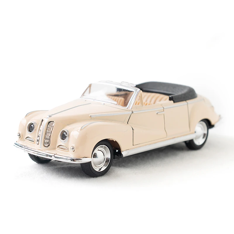1:36 합금 클래식 자동차 모델 어린이 장난감 자동차 장식품 풀백 자동차 모델 소년 장난감 다이캐스트 교육용 장난감