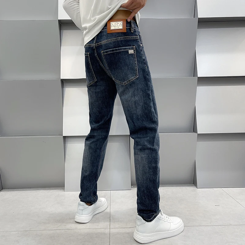 2024new light luxury jeans men's fashionable all-match simple classic trendy high-end men's stretch casual slim pants