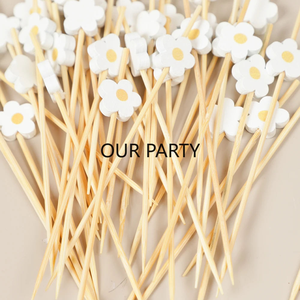 Disposable Food Picks 100Pc Sweet Daisy Flower Disposable Bamboo Food Picks Dessert Fruit Forks for Kids Birthday Wedding Baby Shower Party Decoration
