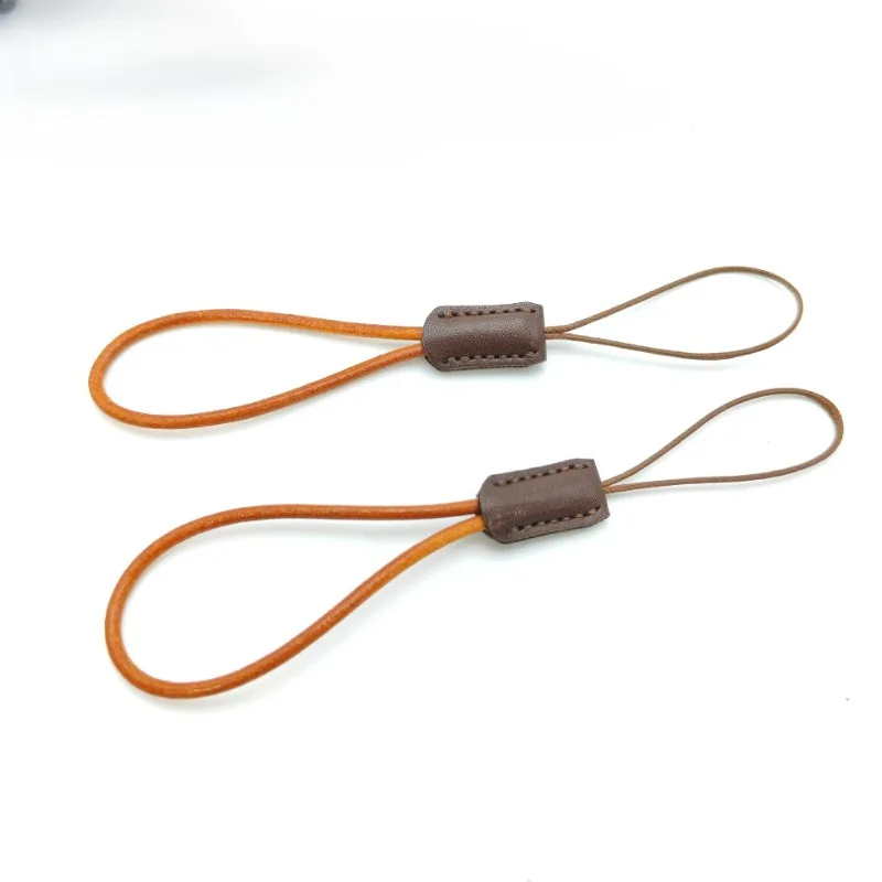 맞춤형 로고 진짜 가죽 전화 짧은 매는 밧줄 USB 드라이브 카메라 팔찌 레이저 조각 텍스트 키 체인 손목 스트랩을 사용자 정의