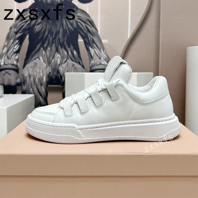 

2023 Spring Autumn New White Leather Flats Shoes Women Lace Up Round Toe Mules Brand Designer Casual Sneakers Shoes Mujer