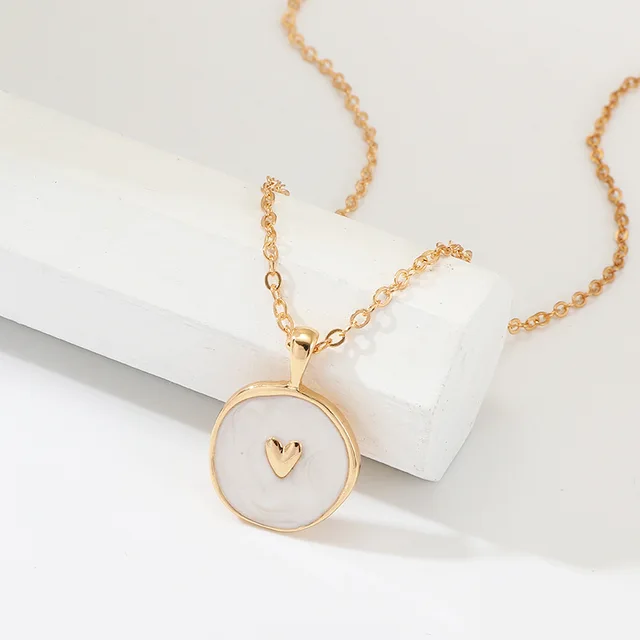 Simple Stars Moon Heart Necklaces Fashion Women Alloy Oril Drip Long Chains Round Love Pendant Necklaces Jewelry For Girls Lover White Necklace