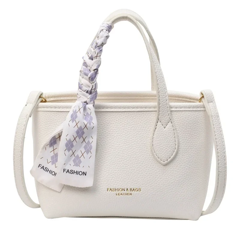 Simple Women's 2024 New Solid Color Fashion Portable One-Shoulder Women's Texture Crossbody All-Matching Bucket Bag