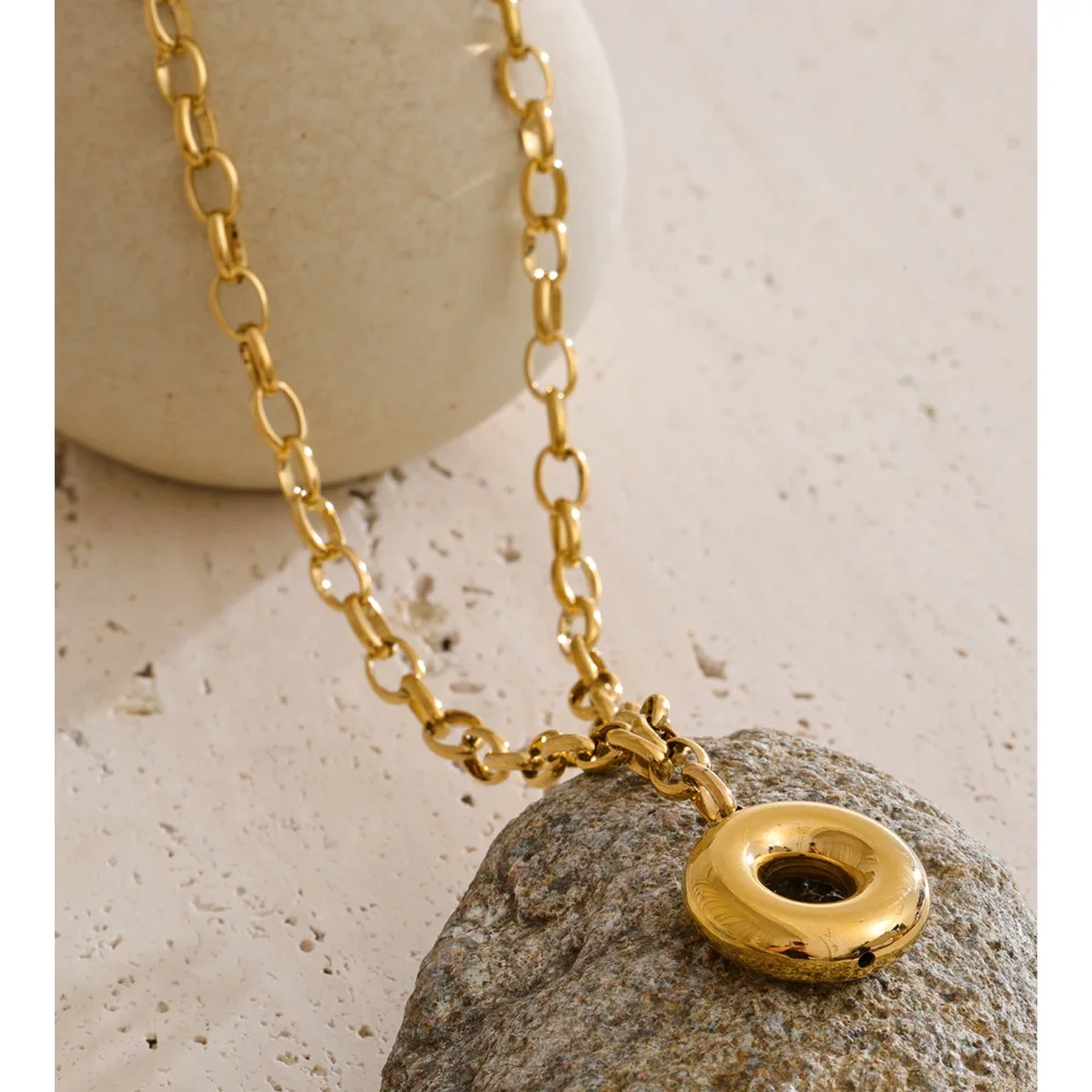 Yhpup Chunky Pendant Necklace 18K Golden Plated