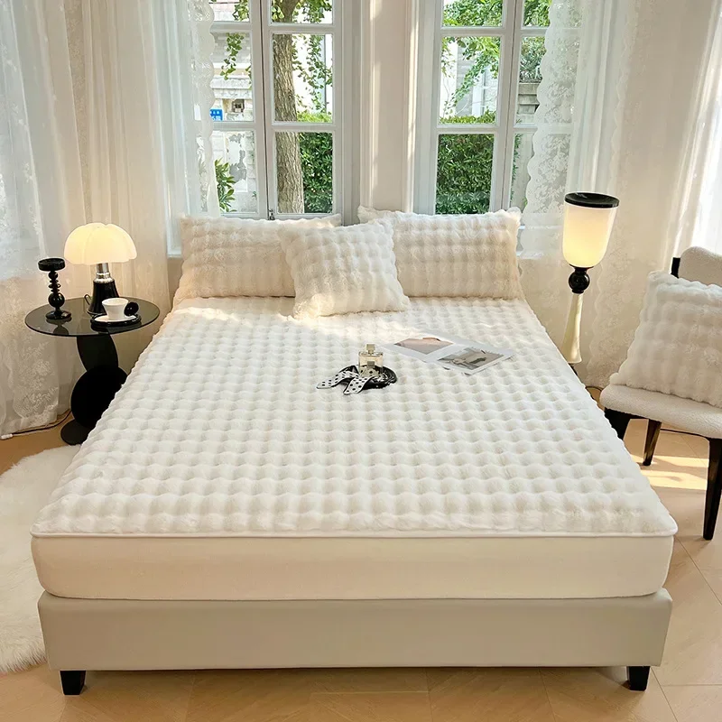 Class A Rabbit Plush Sheet Crystal Plush Mattress Protective Cover, Milk Mattress Cover, Dust Cover mattress cover