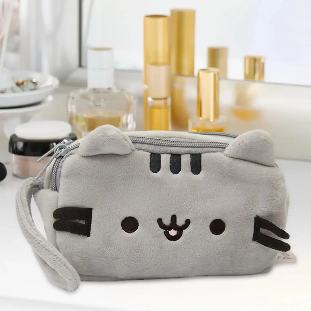 Plush Pencil Case Cute Cat Makeup Bag Large Capacity Portable Stationery Storage Pouch Zipper Closure