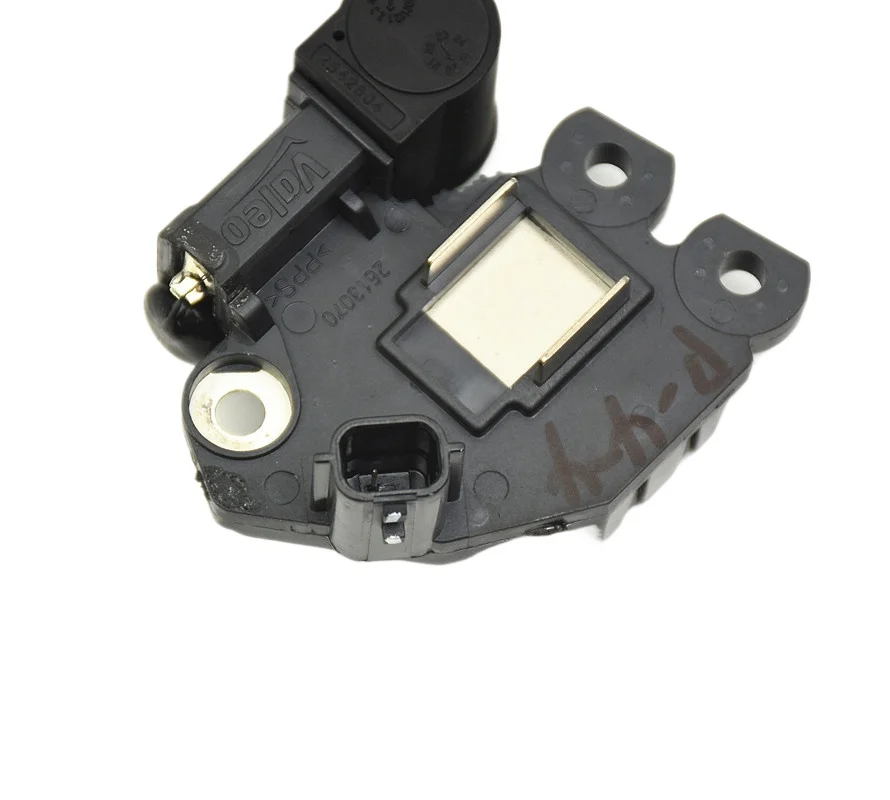 For Nissan 14 New X-Trail Renault Generator Regulator car generator regulator