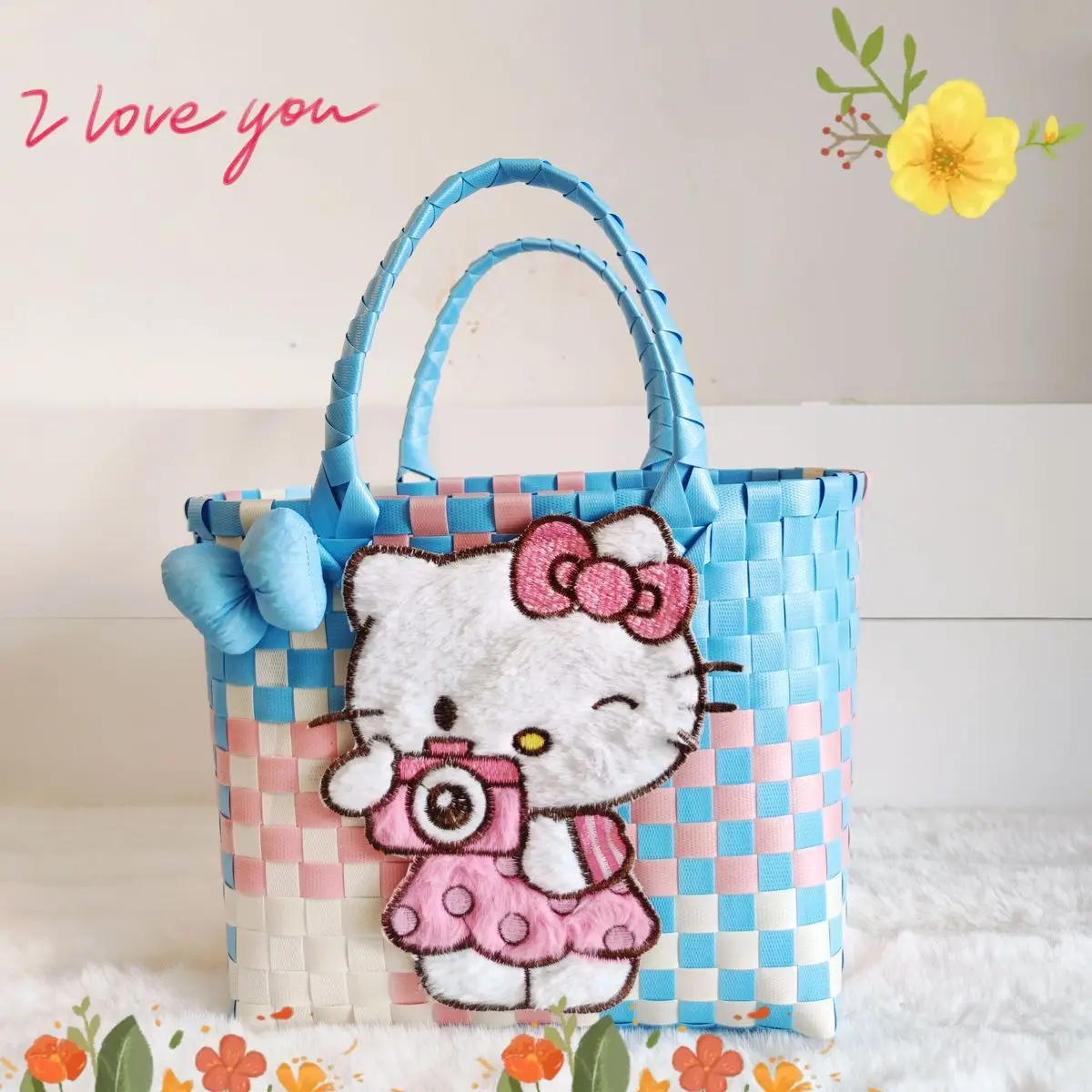 Hello Kitty Woven Handbag