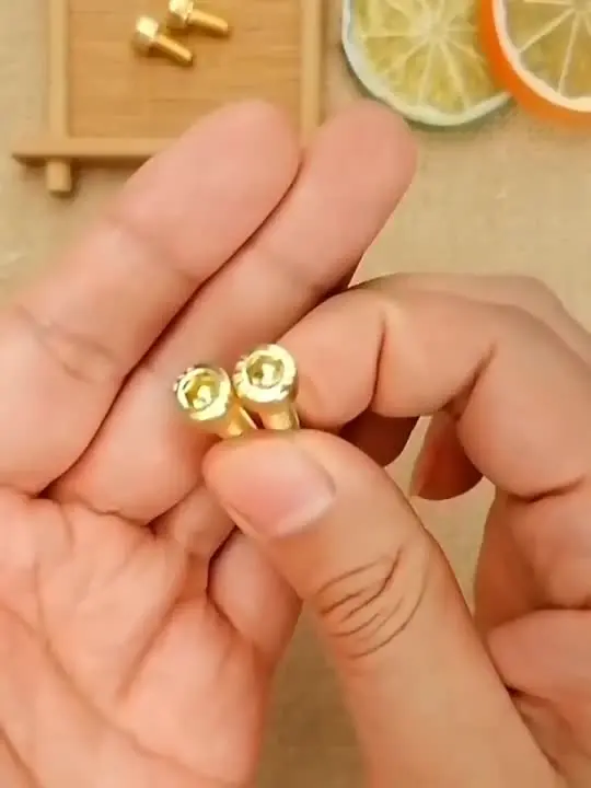 373447_7 373447_7