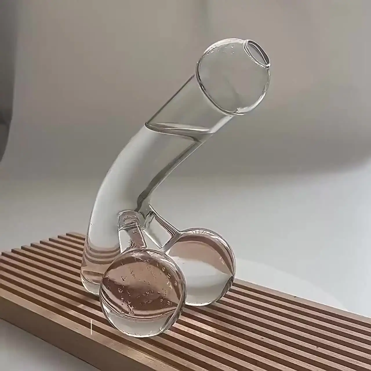 クリスタルガラス製デカンタ ペンダントペニス形状クリスタルガラス 400 ミリリットルユニークな