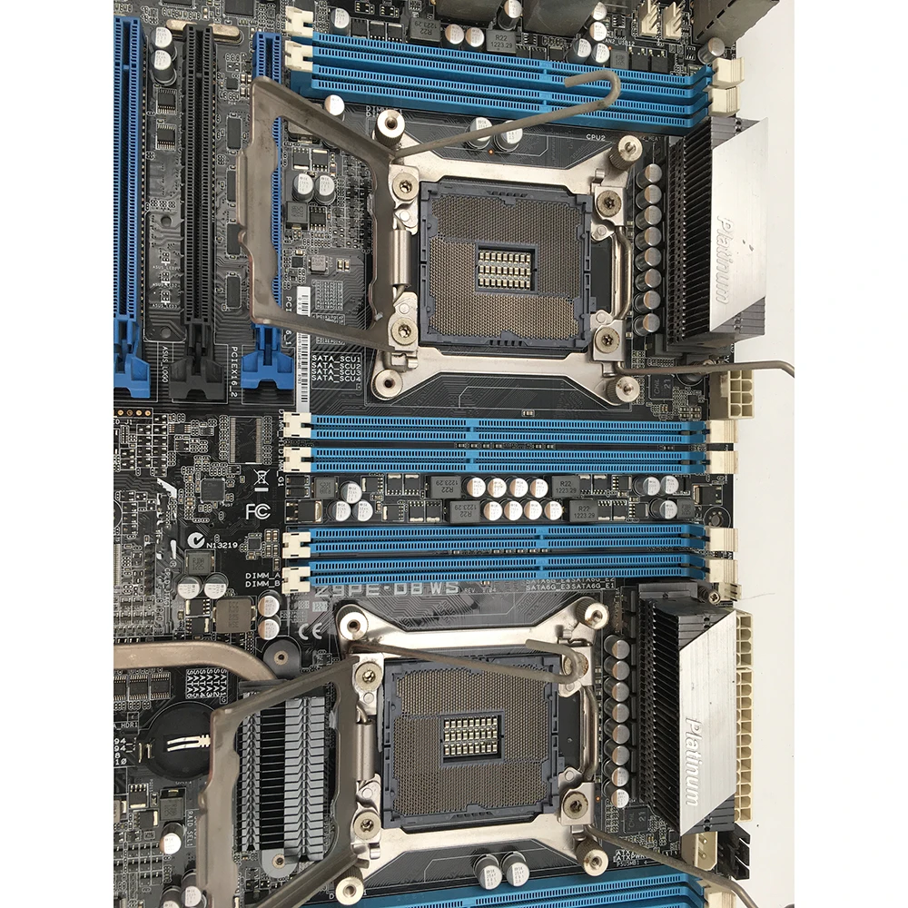 Server Motherboard For Asus For Z9PE-D8 WS 14*SATA 7*PCI-Ee E5-2696 2680 V2 Fully Tested, Good Quality Hot 6 Server Motherboard For Asus For Z9PE-D8 WS 14*SATA 7*PCI-Ee E5-2696 2680 V2 Fully Tested, Good Quality Hot - Image 4