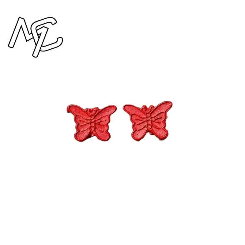 10pc 레드 천연 DIY Cinnabar 나비  부처님 액세서리 보석 조각 패션 매력 행운의 부적 선물 여성 남성