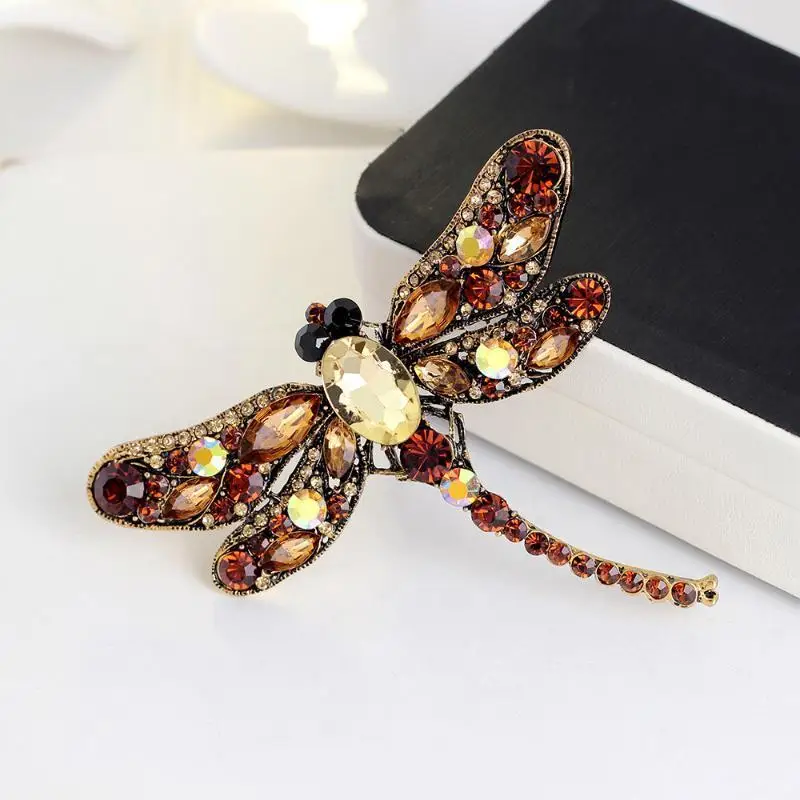 Retro Dragonfly Brooch Female Alloy Inlaid with Diamond Heavy Industry Insect Safety Pin Suit Coat Collar Fashion Pin Accessory