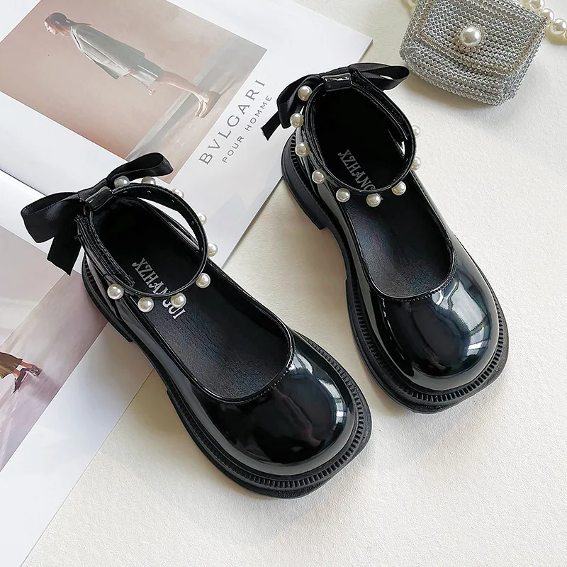 Small Pearl Leather Shoes for Girls, Soft Soles for Children Match The New Female Princess Shoes Spring and Autumn