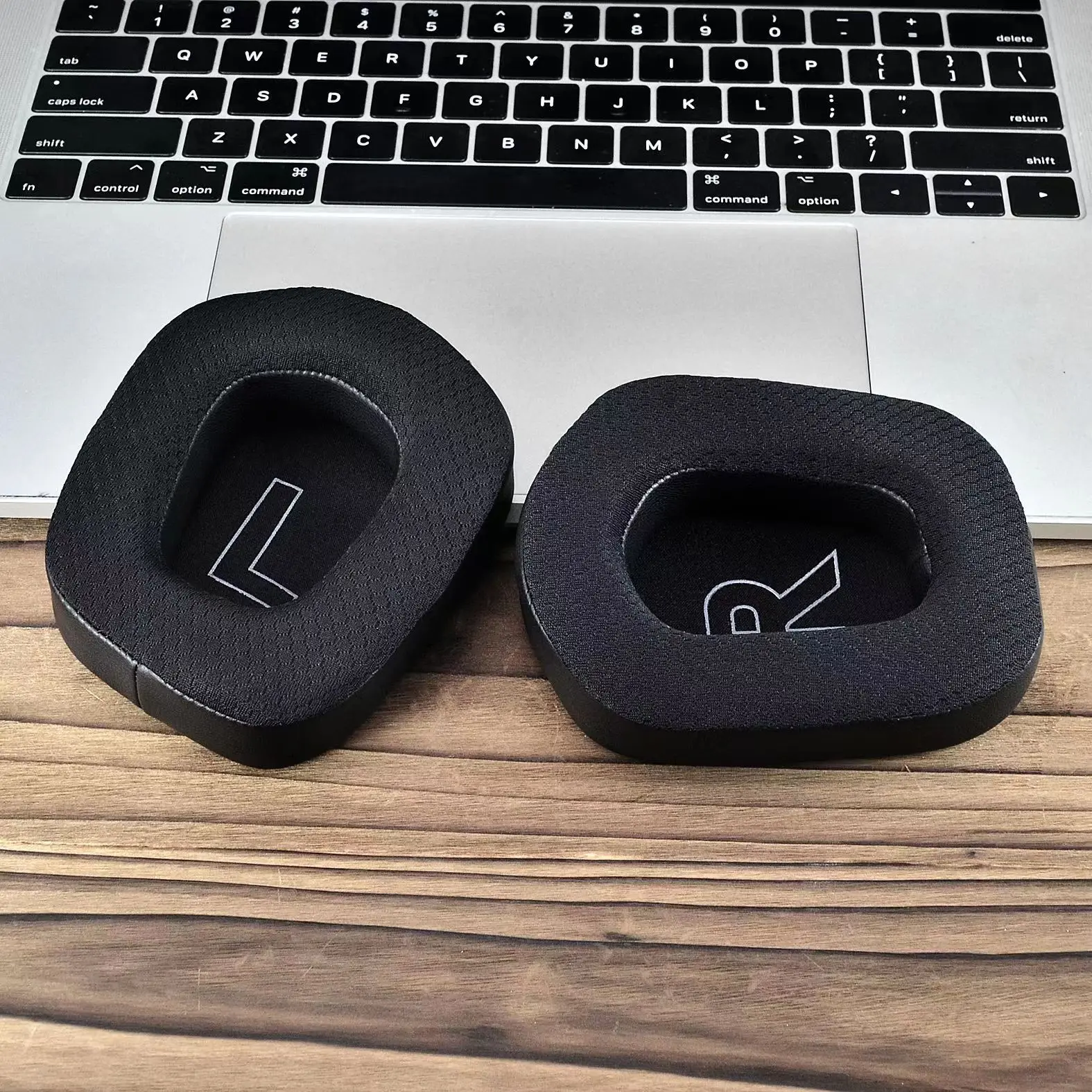 Upgraded Cooling Gel headphone ear pads for Logitech G733 Headset Earmuffs Ear covers thicked high quality earpad
