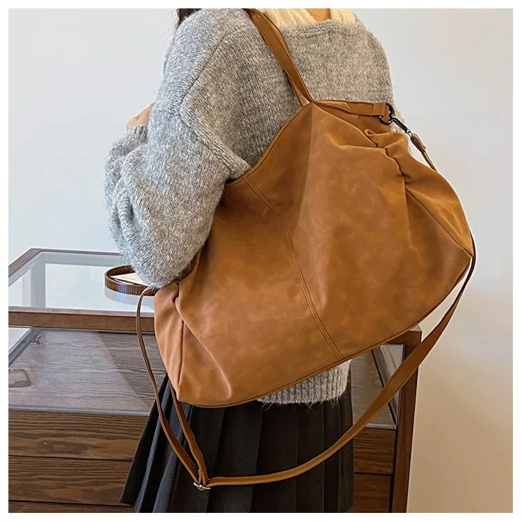Lässige weiche pu Leder einzelne Umhängetasche Mode klassische Retro Hobo Handtasche große Kapazität Vintage Umhängetasche für Frauen – Detail 5