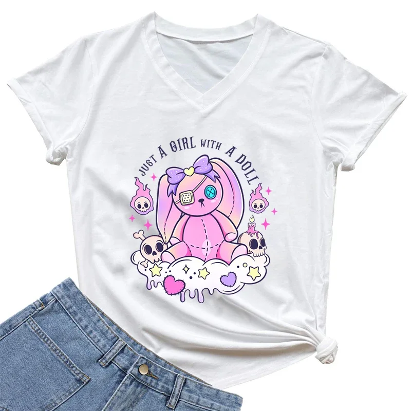 

Just A Girl with A Doll Graphic T Shirts Women Halloween V-neck Y2k Top Tee Cartoon Skull Women Clothes Harajuku Summer T-Shirt