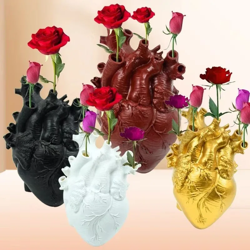 Black White Heart Shaped Vase Retro Art Flower Arrangement Home Decor Living Room Desktop Decoration Resin Crafts Nordic Vase 2