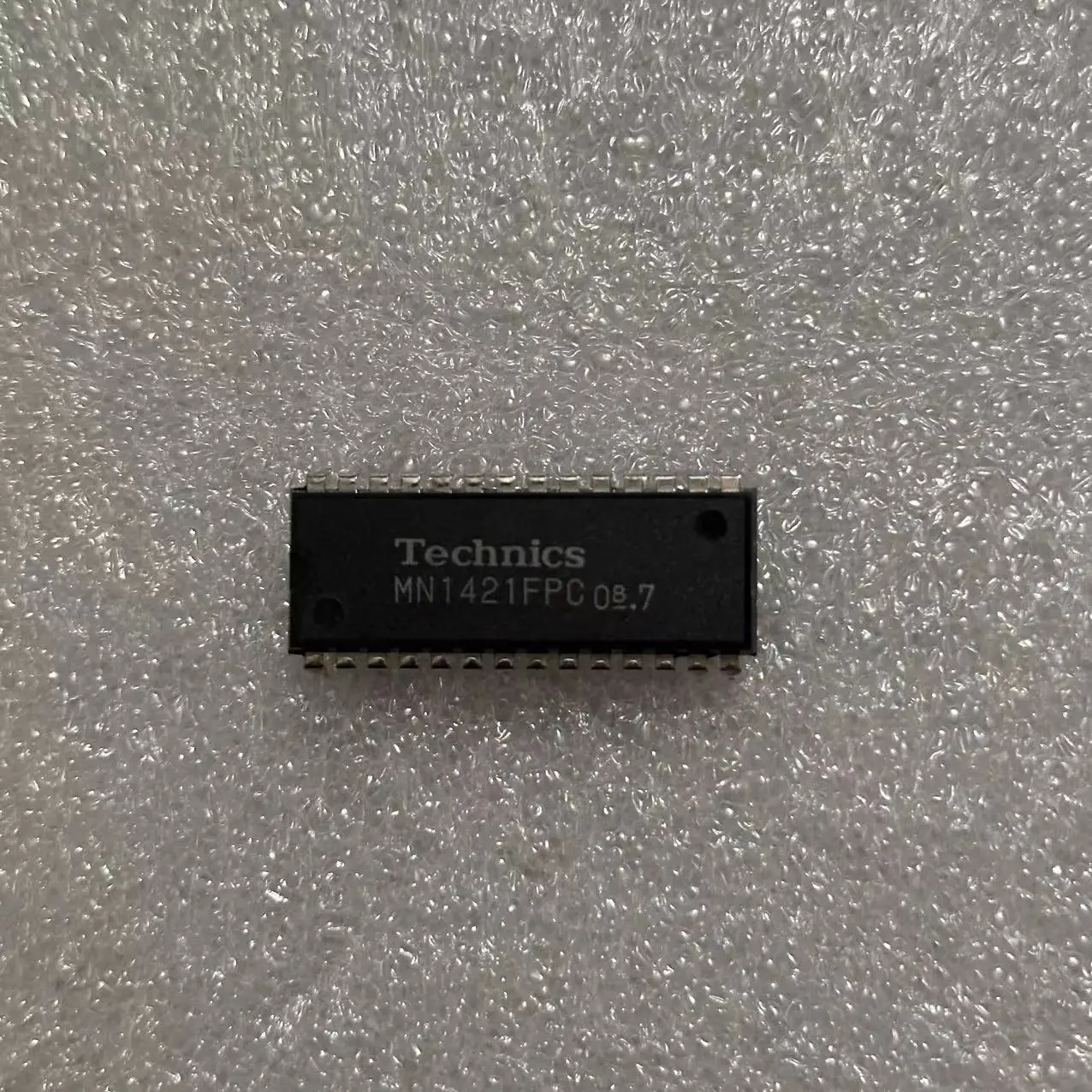 

Новый оригинальный чип MN1421FPC IC