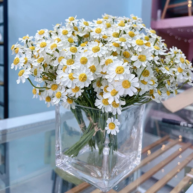 Artificial Small Daisy Flower White Silk Chamomile Bouquet Home Room Table  Vase Decor Wedding Flower Arrangement Photo Props - Artificial Flowers -  AliExpress