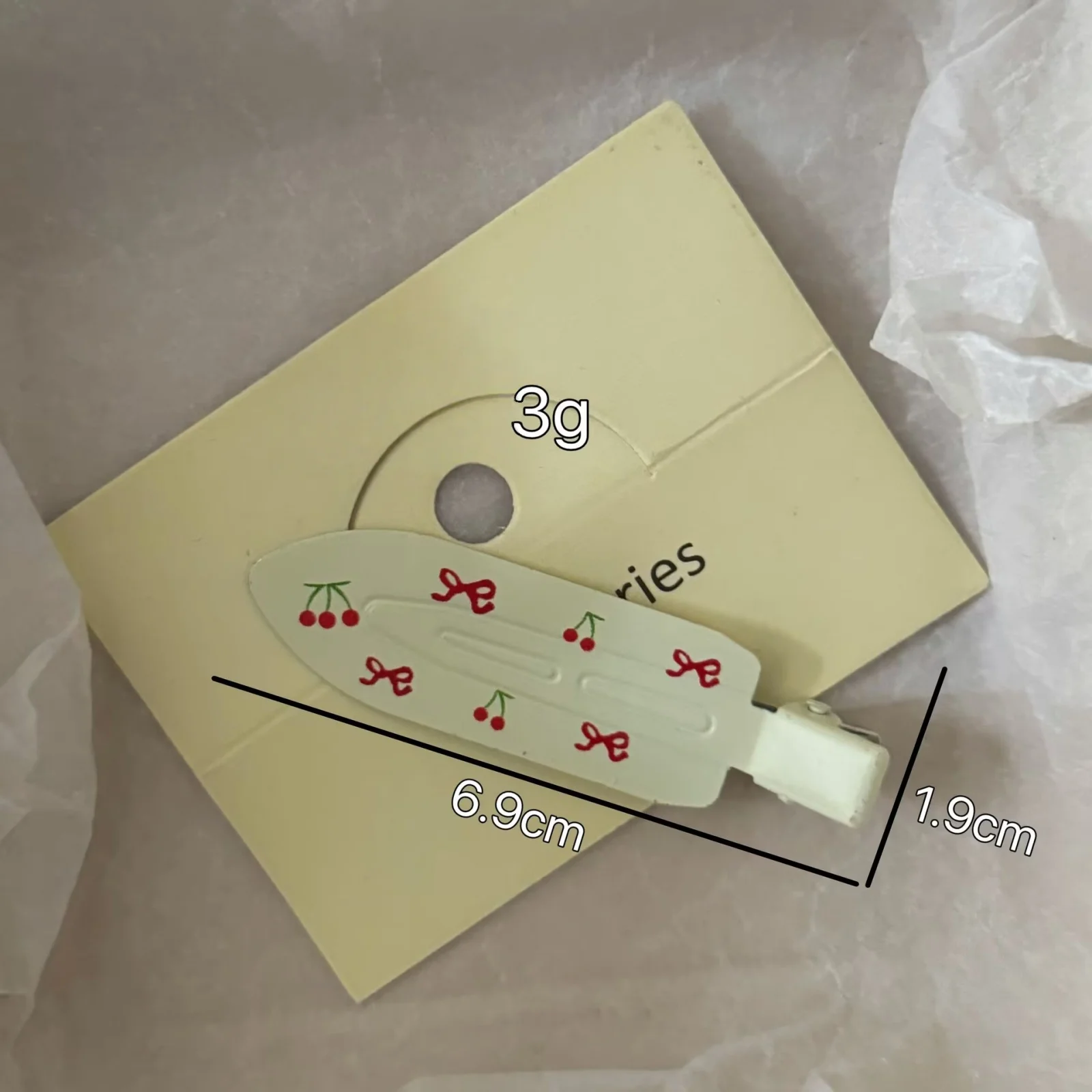 4PCS Fashion Hair Clips Set: 4 Pieces with Bear, Cherry & Plaid Motifs, Lovely Hair Styling Accessories