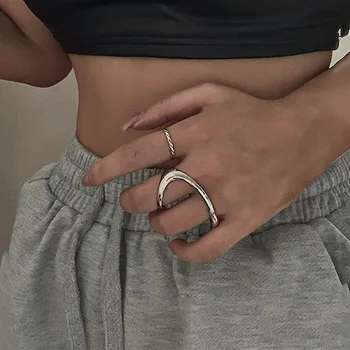 Vintage Simple Silver Color Open Mouth Rings for Women Irregular Geometric Two Fingers Hollowed-out Design Rings Birthday Gift 1