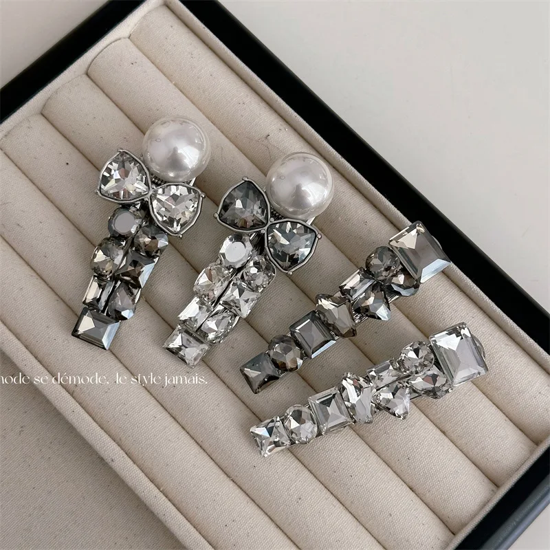 

New Crystal Hair Clip Luxury Elegant Alloy Hairpins Vintage Women Hair Accessories Side Pin Geometric Rhinestone Barrettes