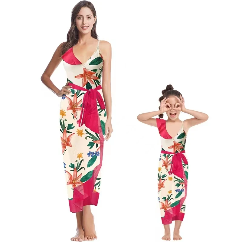 

V-Neck Mother Daughter Matching Swimsuits Dresses Family Set Flower Mommy and Me Swimwear 2PCS Women Girls Bikini Clothes 2024