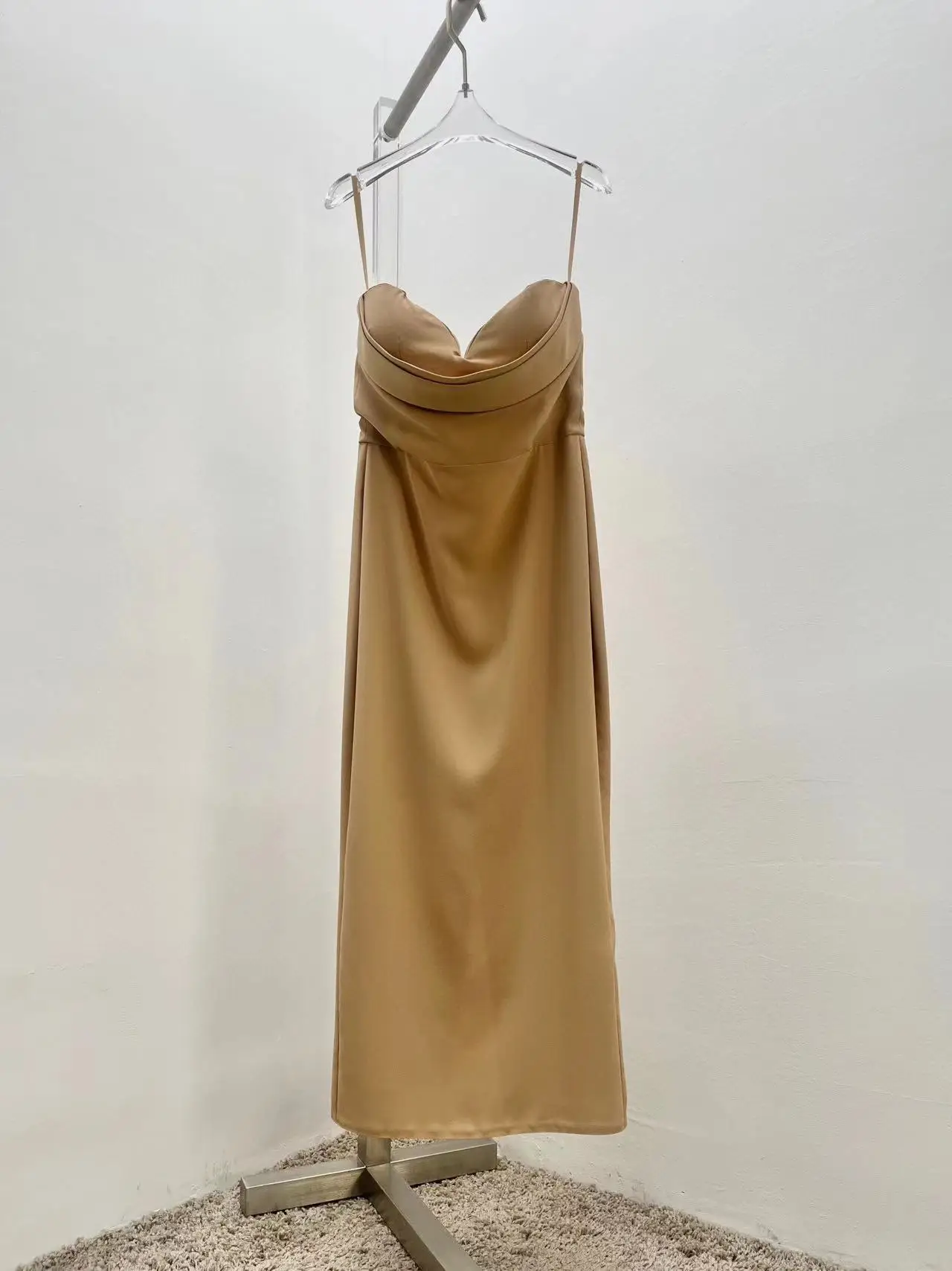 

Fyion High Quality 2023 Summer Women Fashion Runway Sexy Holiday Midi Solid Dress Sexy Slim Ladies Slim Hot Sale Dresses