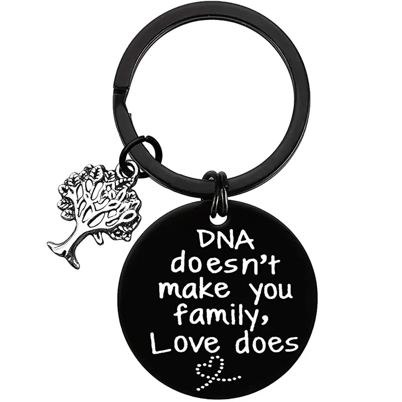 Brelok do kluczy Step Parent DNA Nie sprawia, że rodzina Miłość sprawia, że brelok do kluczy Step Mom Step Dad Adoption Prezenty dla Bonus Mom Dad